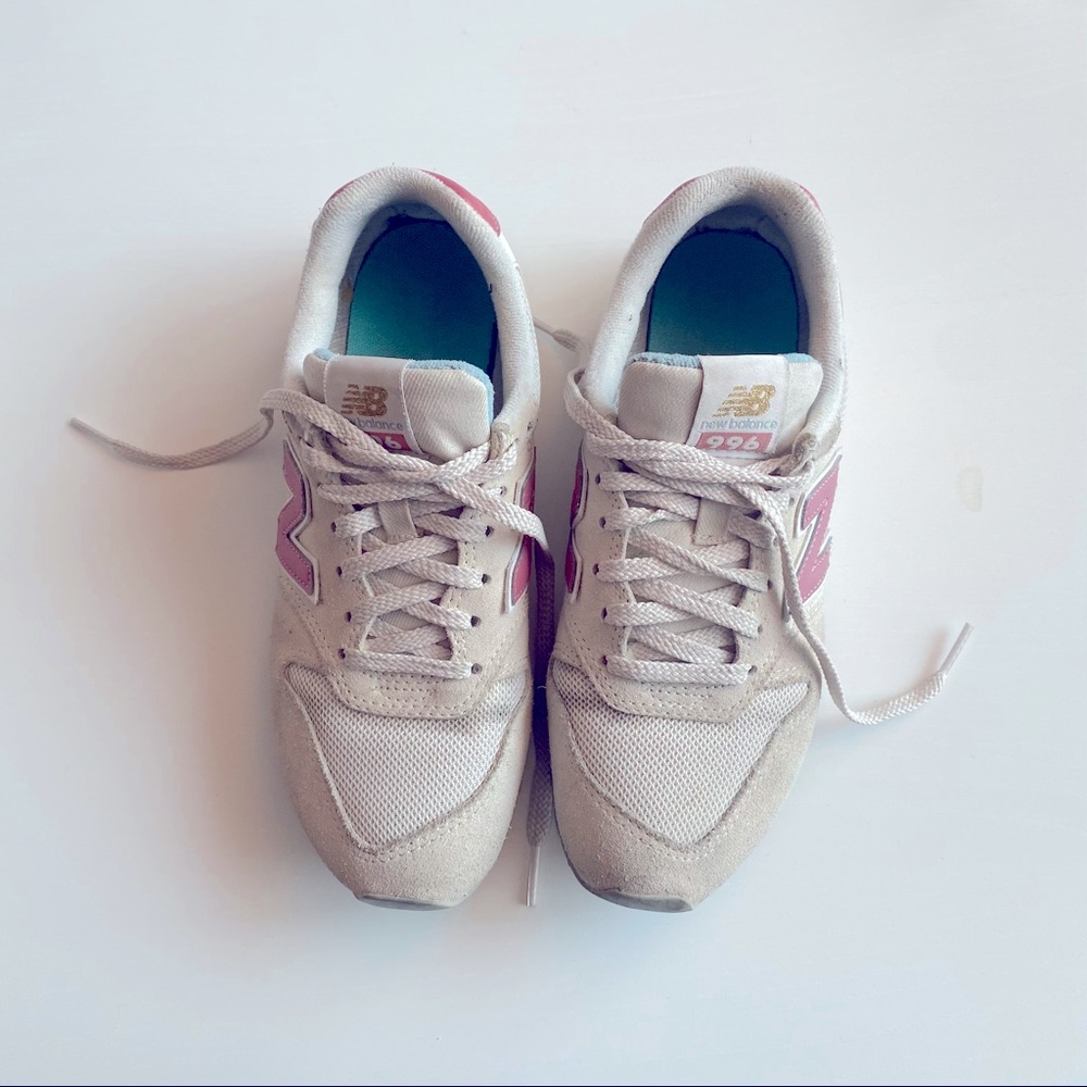 Size 7 new balance shoes “996”